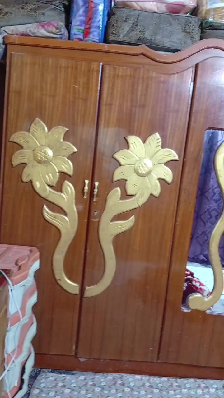 ميز مرايه نجاره عراقي وكنتور سته خانات عراقي ب٣٧٥ اثنينهن


**إذا كنت صاحب هذا الإعلان وتريد حذفه لأي سبب، رجاءا أرسل رسالة إلى الدعم الفني**