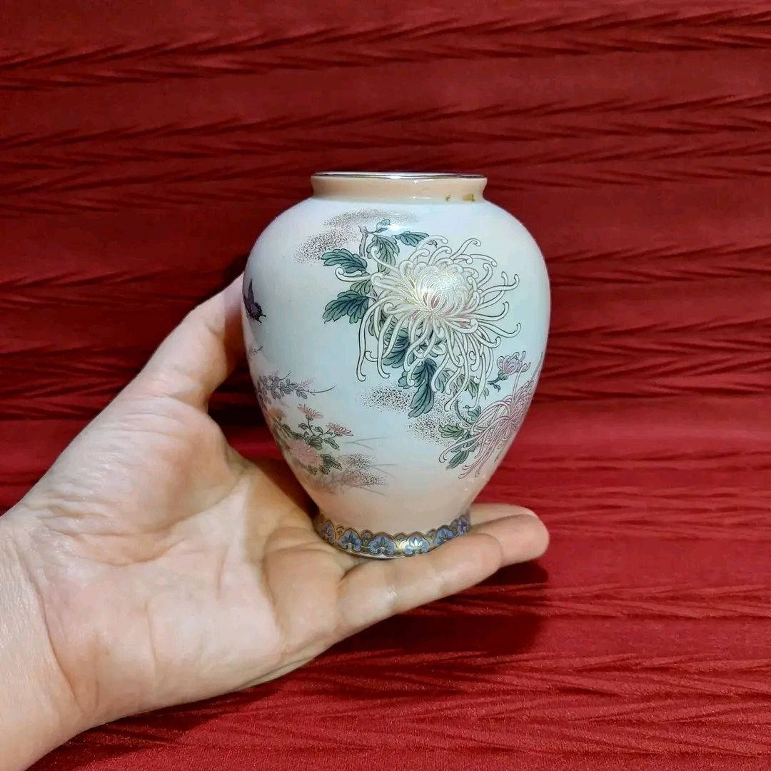 صحن وفازة انتيك ( شاباثا الياباني ) بنقوش ورسوم مميزة
السعر : 12 الف القطعتين


**إذا كنت صاحب هذا الإعلان وتريد حذفه لأي سبب، رجاءا أرسل رسالة إلى الدعم الفني**