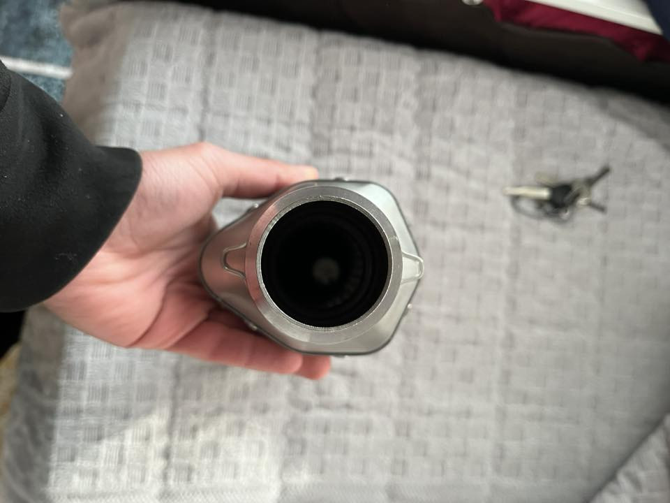 صالنة (اكزوز) جوكر بدون ركبة للبيع
*فايبر كلاس 

*بيها كاتم 

*مامستخدمة ولا مرة طك كارتون 

 الاتصال ***********
