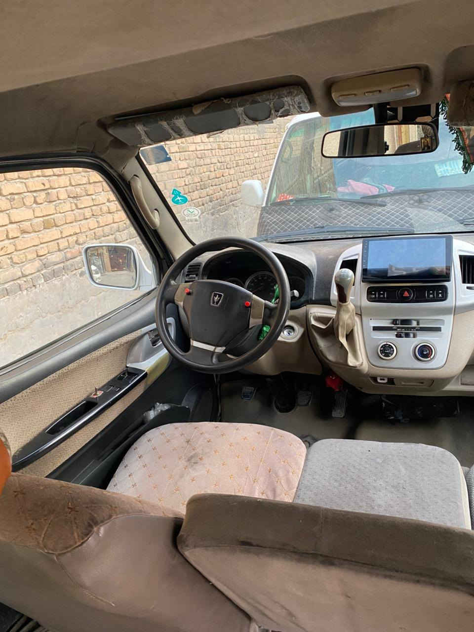 جمبي 2014 بيها طخه يم قبق البانزين رش كلير وهاردنر جماليه 75وبيها مجال
***********
