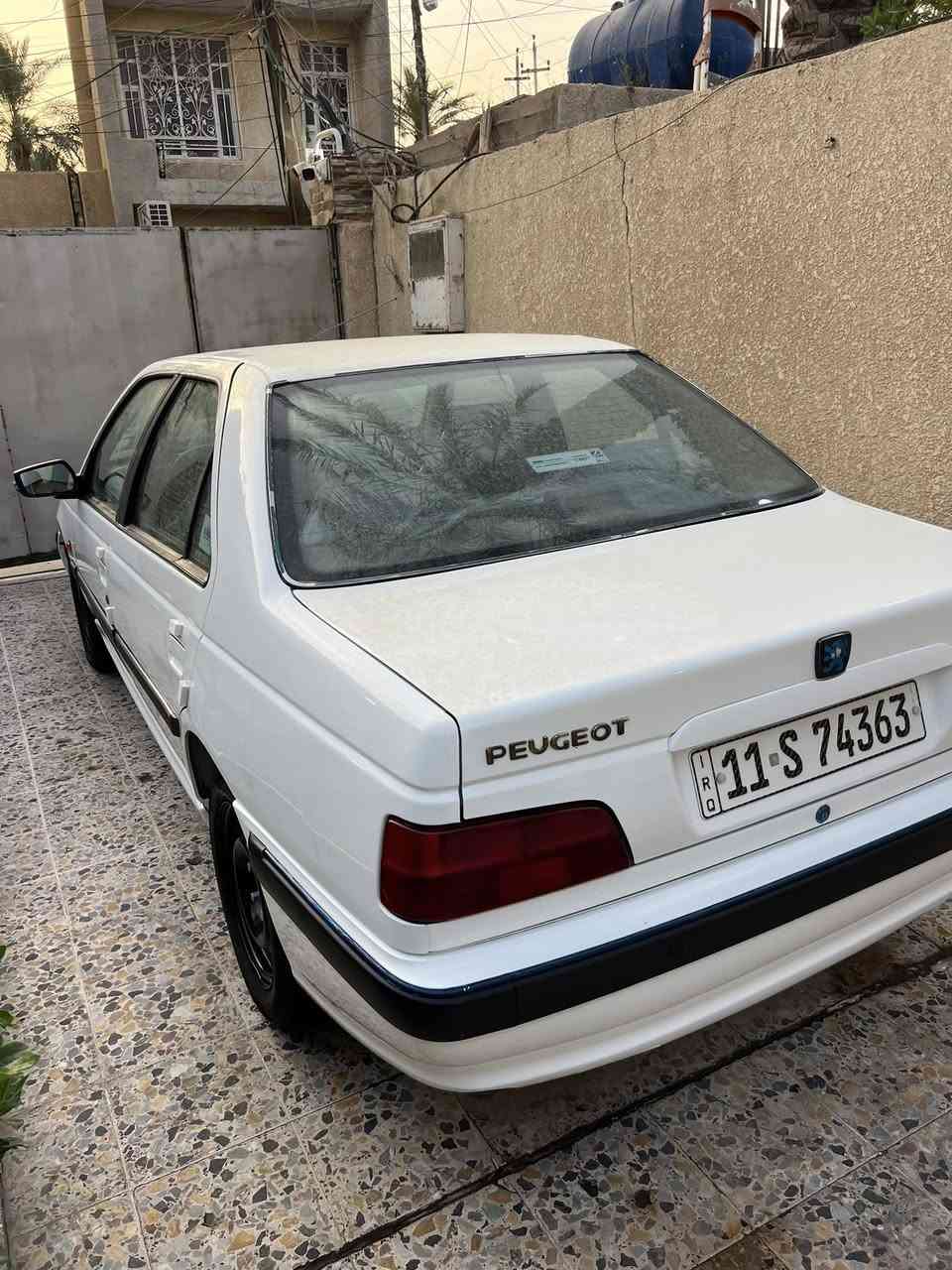 السلام عليكم
بيجو بارص رقم بغداد 

تحويل ثاني يوم رقم إنكليزي

سنوية جديدة صدر جديد سيارة ماشية ٧٩ حقيقي شرط ع فحص سيارة ع وضعيه الشركة سبير ما نازل الشراي يتصل مكاني بغداد 

***********
