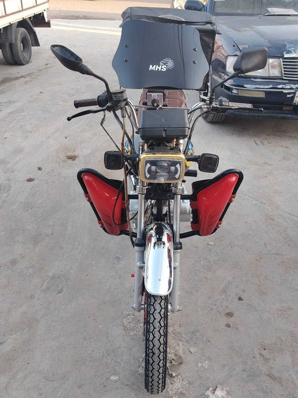 السلام عليكم دراجه للبيع سونك 2024 محرك 200 سيسي
مال جناي السعر 650 وبيهه مجال حك الجيه مكاني ابي غريب الزيدان.    *********** واتساب
