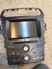 شاشه وكاله • شاشه لمس • فورد اكسبلور ٢٠١٤