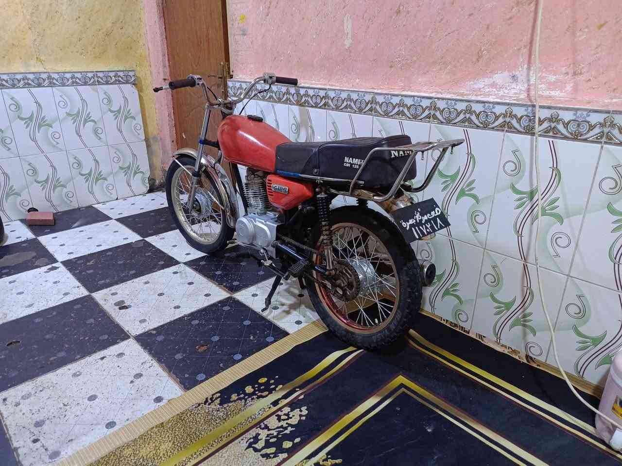 السلام عليكم دراجه للبيع رقم اسود السعر 375 مكاني بصره القبله/***********
