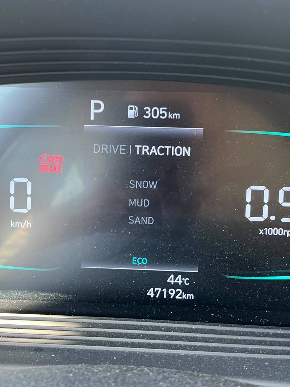 Hyundai venue 2024 Sel/***********
فول مواصفات
كشنات هيتر
ستيرن هيتر
نضام تراكشن 3 انضمة
مراية رادار
تشغيل عن بعد و بصمة
و رادارات
هواية مواصفات بعد
هزة و سنوية جديد
صبغ السيارة فقط بنيد بدون شانصي
ايرباك فقط ستيرن راجع بلادي
السعر 134 و مجال
***********
