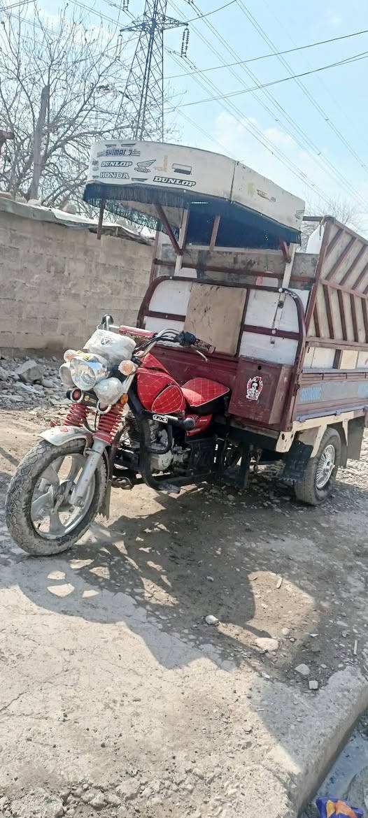 السلام عليكم ستوته للبيع 2016 محرك 2019 منفيس بيها لامكسوره ولاملحومه كهربائيات شغاله العنوان موصل حي الانتصار  ‏‪0750 828 3422‬‏  التفاصيل اكثر علا الرقم
