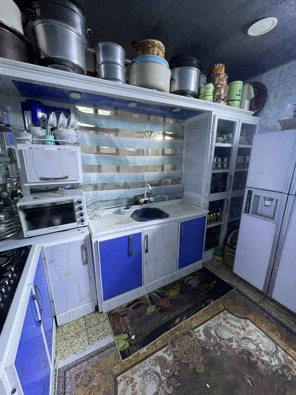 سلام عليكم كاونتر البيع العنوان بغداد الحسنينه السعر خاص اتصال على رقم ***********
