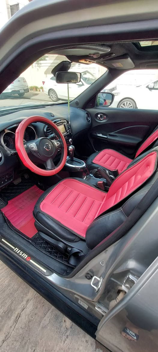 نیسان جوک ٢٠١٨  خەلیجی ١٢٥ هەزار كم رۆشتووە. فول فول مواصفات پێنج کامیرە ٣٦٠ پلە، بەصمە، رادار خەتی جادە، کوشین جلد هیتەر، پانۆراما، ویل رەش کرۆم بلادی، ئاوێنە کارەبا، جام ئۆتۆ، بێ تۆربۆ سێ مۆدی لێخورین، سەیارەکە خاوێنە تەنها یەک دەرکەی سەکنی سوبغە بێ ناوگرتن. رەقەم وسەنەوی نوێیە بەناوی خۆمە. 

نيسان جوك خليجي ٢٠١٨ فول فول مواصفات، ماشي ١٢٥ الف كم. كاميرات ٣٦٠ درجة، بصمة، بانؤراما، رادار كوشن جلد هيتر، ويل بلادي، ثلاث اوضاع قيادة، السيارة نظيفه باستثناء باب واحد السكن صبغ بدون ای تاثير داخلي. الرقم و السنوي جديدة باسمي. أربيل, العراق


**إذا كنت صاحب هذا الإعلان وتريد حذفه لأي سبب، رجاءا أرسل رسالة إلى الدعم الفني**