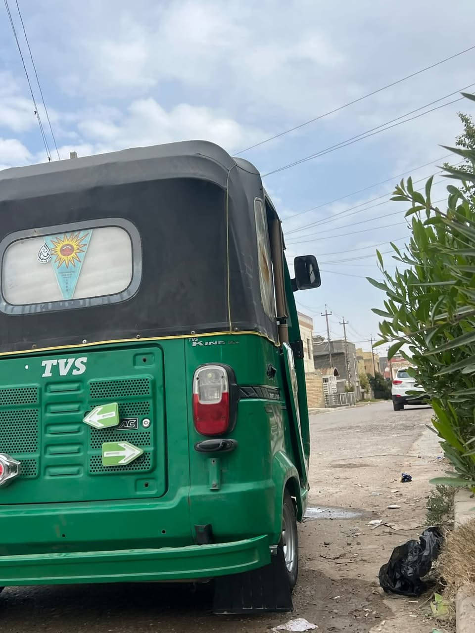 تكتك 22كفاله محرك خير من الله كامله مكمله الف متصرف عليهه كبل للشارع  السعر 7250 وبيهه مجال شي قليل
***********مكان المحموديه
