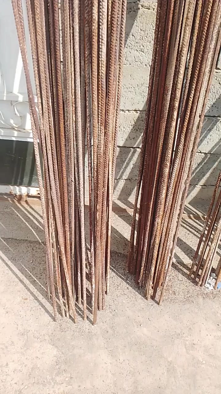 السلام عليكم شيش صب للبيع أبو الانج طول 2.10سم عدد 12شيش و3م عدد2  وابو السطعش 1.80سم عدد 4 وابو النص 3.60سم عدد 49شيش او 5.70سم عدد4شيش او2.20سم عدد 48شيش او1.90سم عدد 9شيش او1.70سم عدد 4شياش أو 1.50سم عدد 5اشياش أو 1.20+100سم 33شيش قفيص 23×40 تقريباً 30قفيص اوكراني القديم السعر 225الف للاستفسار الاتصال على الرقم *********** مكان كركوك حي العسكري
