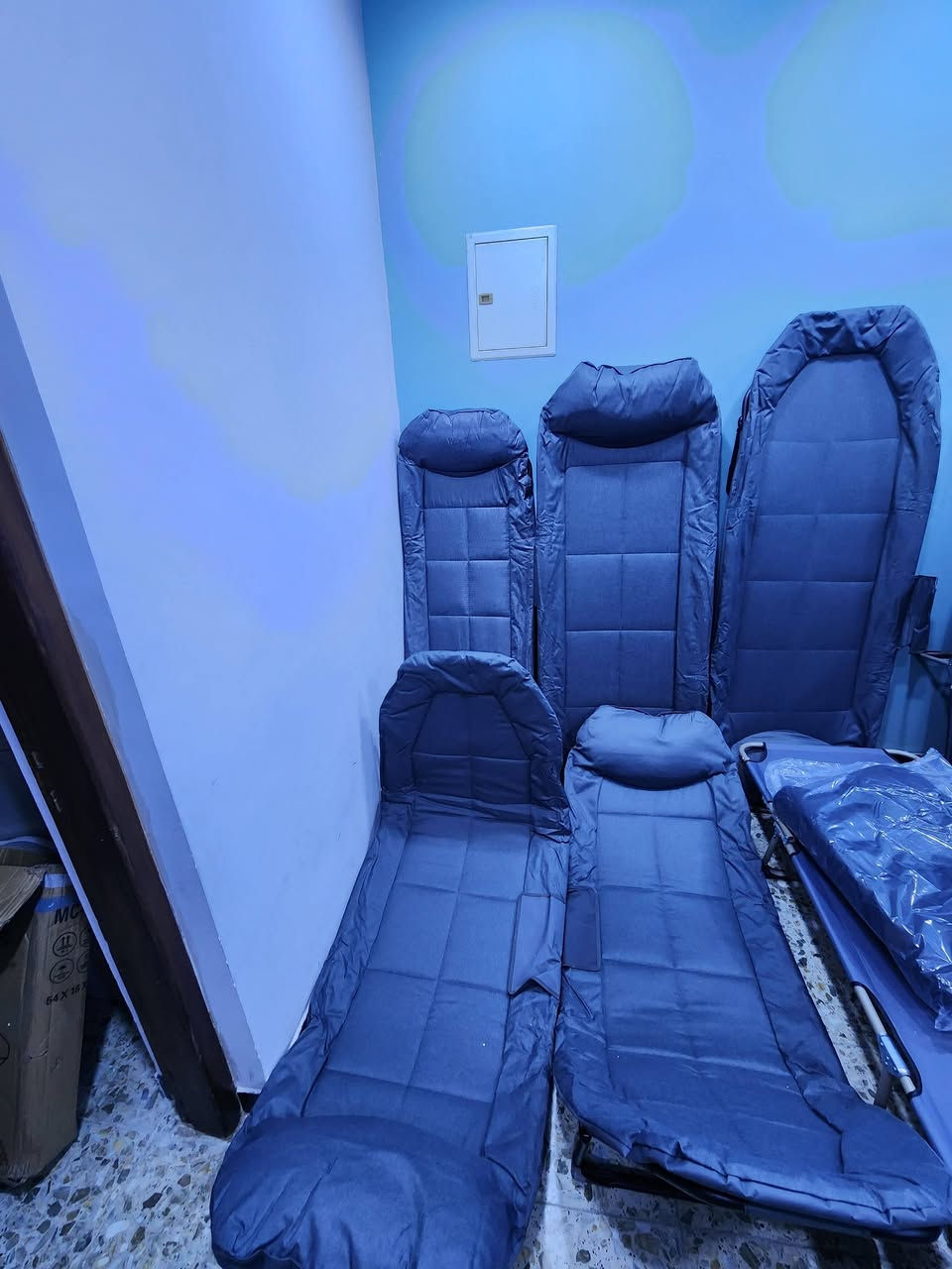 سلام عليكم اخوان سديات وجرابي كلمن وسعره رقمي ***********
