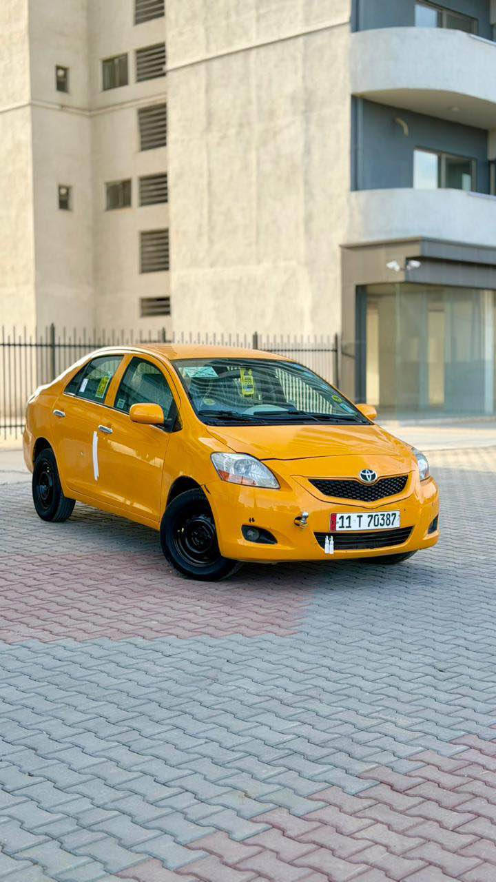 سلام عليكم 
يارس موديل 2007 

مشروع وطني رقم دولي 
دفتر بنزين نقابة مسفرة

صدر خلفي امامي جديده
كير و محرك بشرط كير اوتماتيك

سياره بيها بونيت جملغ 
بدون دواخل 

مكانى كركوك داخل مدينه
سعر68 بي مجال قليل 
*********** كركوك, العراق
