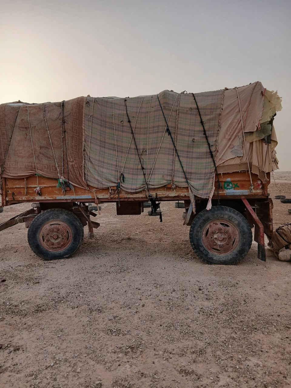 عربانه البيع طول 4 ونص تصال ع رقم ***********
