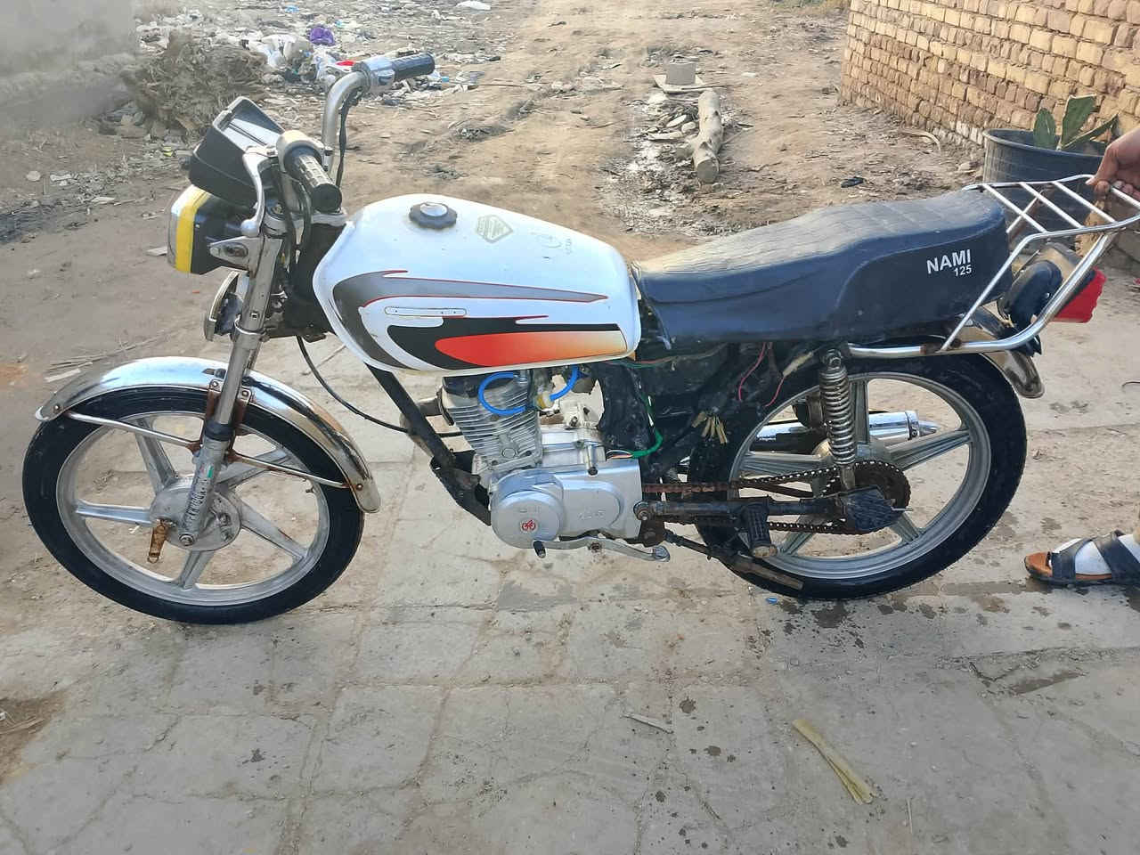 سلام عليكم دراجه للبيع نوع أرشا مديل 2017اوراق سكنر
سعر 280وبيها مجال 
مو شراي ليراسل
 ***********
