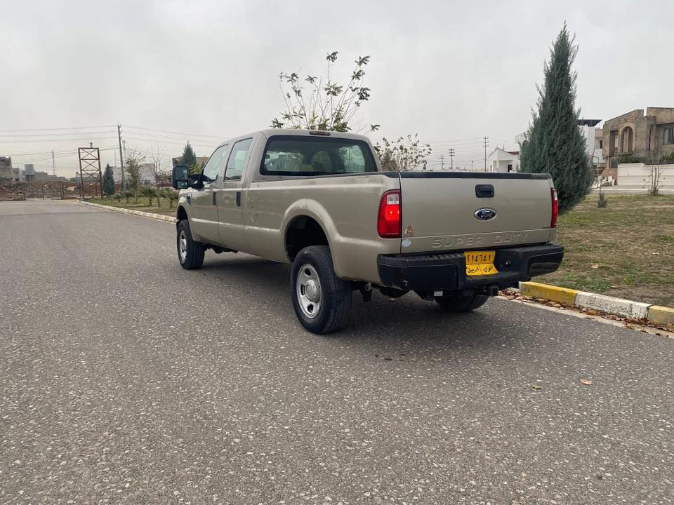 فورد f250 بنزين 8سلندر 2009 سيارة جديده 82الف كيلو ماشي بيه منضومة غاز 100ليتر 5كاميرة شاشة تاب 4ويل شغال تبريد تدفئة شرط سنوية مامنتهيي فحص و هزه جديد تحول نفس اليوم مكان السيارة اربيل 
خط + واتساب  ***********
