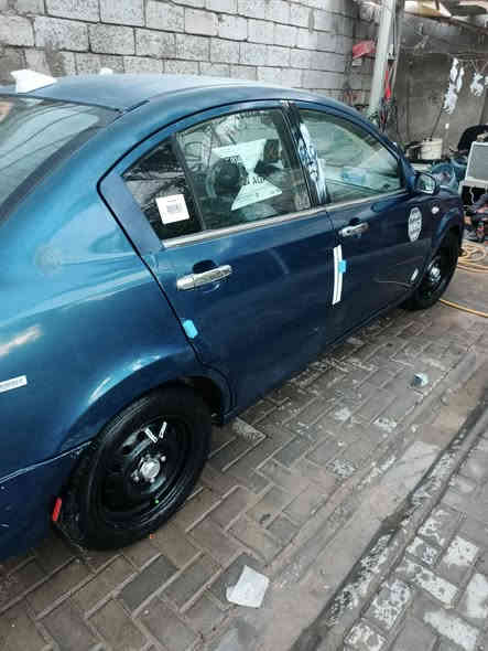 سلام عليكم اخوان شيري اي فايف مديل 13 سياره جاهزه وحلوه تخم تاير حداديه كهربائيات كله شغاله سياره حلوه ونضيفه وجاهزه لا بيه خياس ولا ضربه ولا تبديل لونه مميز رقمه قادسيه الماني سعره 23 قفله مامتواجده على نت نتصل ***********
