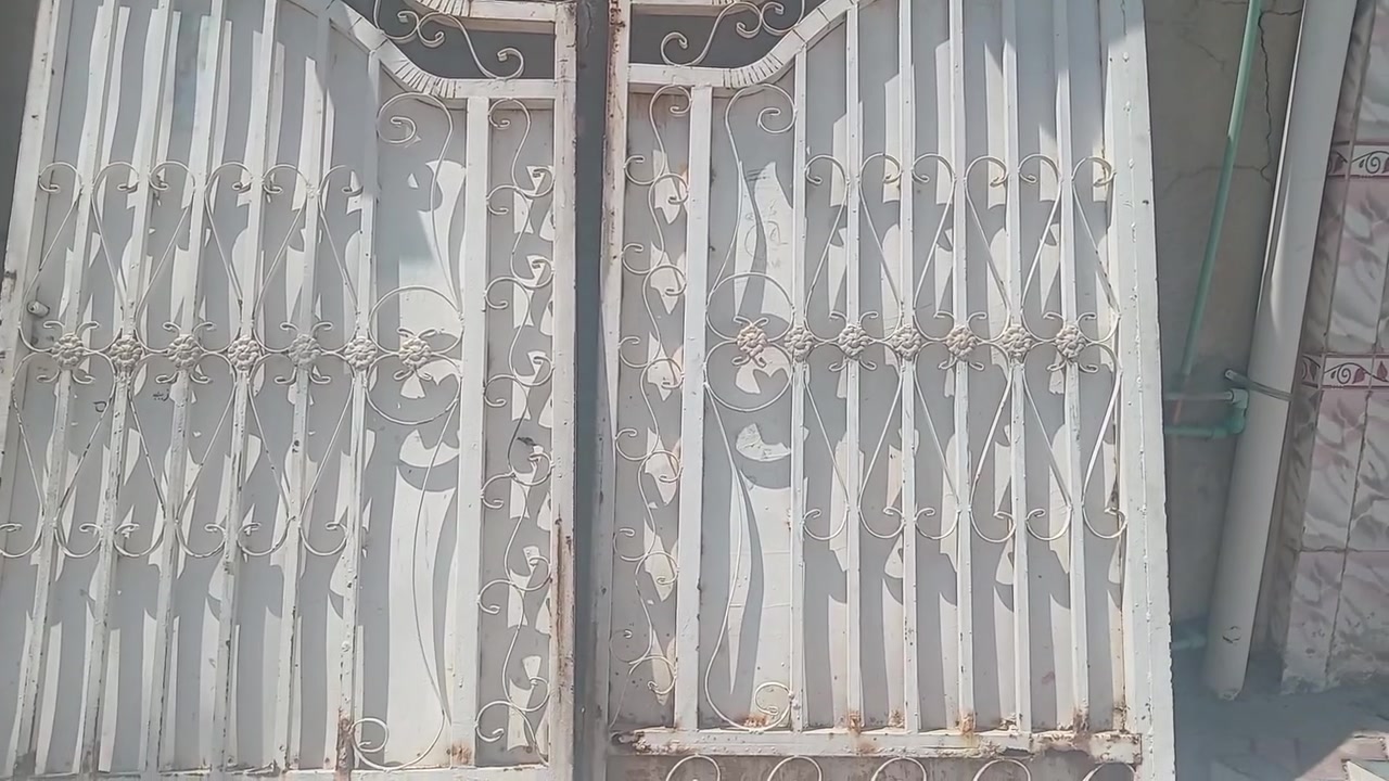 السلام عليكم هذا الباب للبيع  مكاني شطره
للأستفسار خاص 
او واتساب
***********
