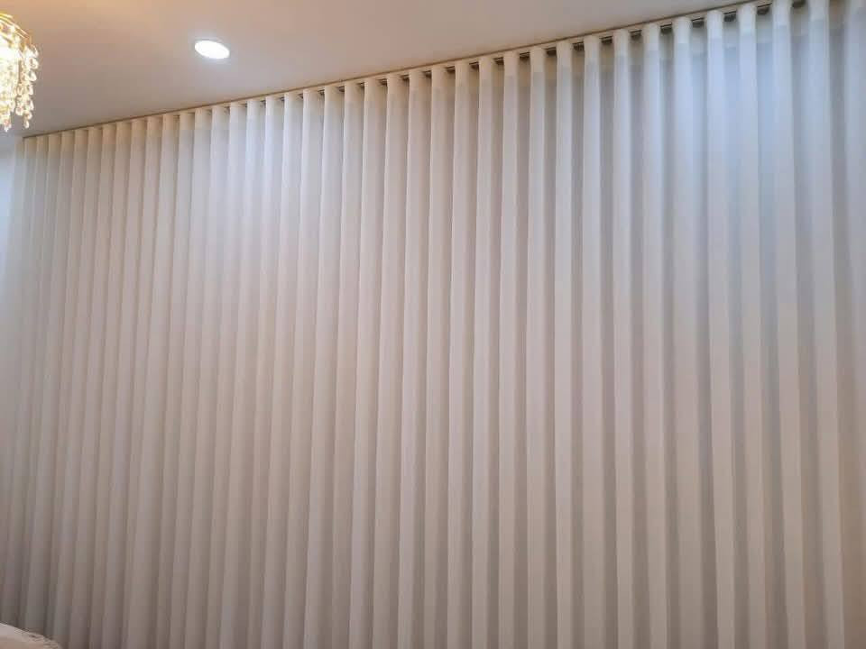 ستائر الفيروز تقدم لكم أروع الستائر حسب الطلب ولقياس الموقع شارع المستوصف يم مجمع عبدو ناحيه الامام 
***********
