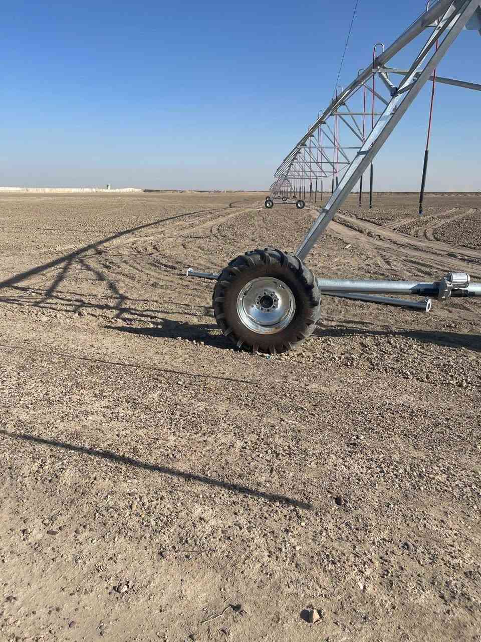 ارض زراعية في النباعي للبيع
تبعد عن الدير او مستودعات
 المشاهدة ٣كيلو وعن ابو جليعيده طريق تاجي لعام 10كيلو
لارض مزروعه موسم واحد مساحه لارض ١٢٠ دونم ويمتد مع لارض نهر مي حلو لارض جاهزة من كهرباء ومن ابار مي سقي 
سعر الدونم 1500 مليون ونص للدونم
لاستفسار اتصال 
***********
***********
***********
