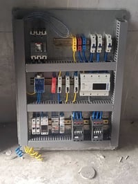 كهربائي عام • متفرغ • بغداد