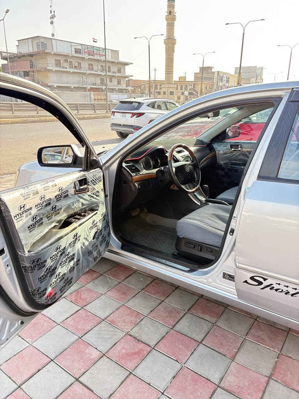 السلام عليكم سوناته للبيع السيره فول الفول خليجي بصمه الكشانه كهرباء وتبريد برده خلفيه ابلاد تحكم  استيرن التبريد شاشه نضام واحد الموقع الفلوجه موديل 2010صبغ جاملغ خلفي و باب خلفي والبنيد مفتوح السعر115للتواصل :؛(***********)
