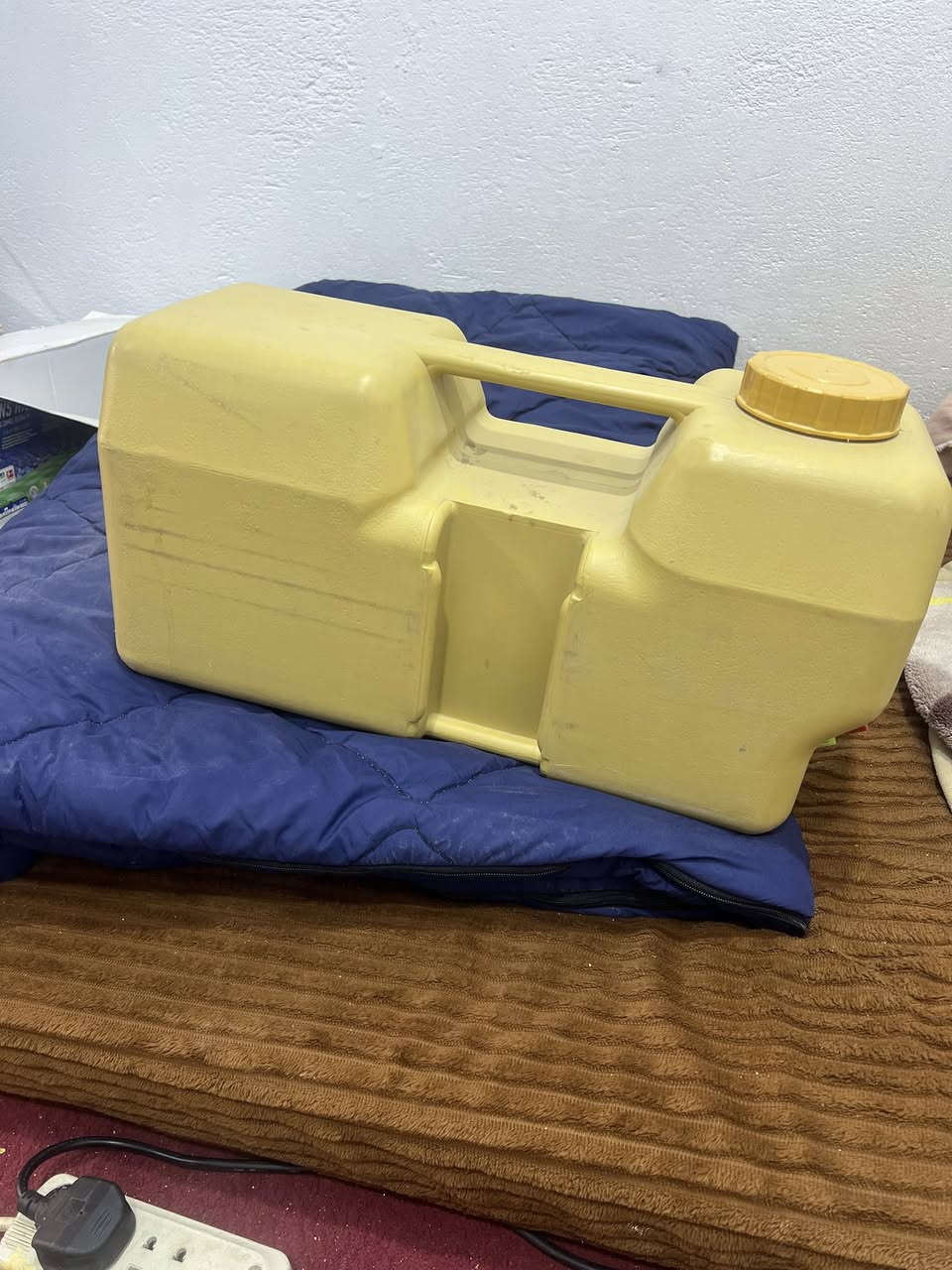 السلام عليكم أغراض متنوعه دز الصوره الي تريدها أجاوبك خاص او وات ساب يوجد توصيل ***********
