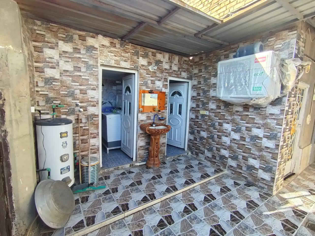 مكلف باالنشر 👍
السلام عليكم ورحمه الله وبركاته 

دار ملك صرف للبيع 📢 

المساحه 120متر 

العنوان الهاشميه حي العسكري( جهه حي الصادق )

متوفره جميع الخدمات 

باقي التفاصيل اتصل على صاحب الدار***********
