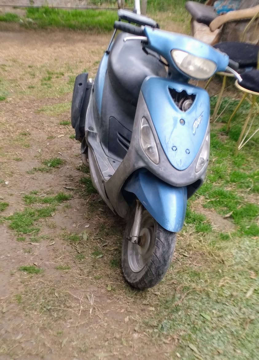 السلام عليكم دراجه ماكس منغولي للبيع الدراجه نضيفه  لا تنقيص ولا تبخير ولا نضوح شغاله سلف هندر مكاني ،(بغداد / السيديه) سعرها ٤٥٠  وبيها مجال.  
للستفسار ،راسلوني ع خاص...


**إذا كنت صاحب هذا الإعلان وتريد حذفه لأي سبب، رجاءا أرسل رسالة إلى الدعم الفني**