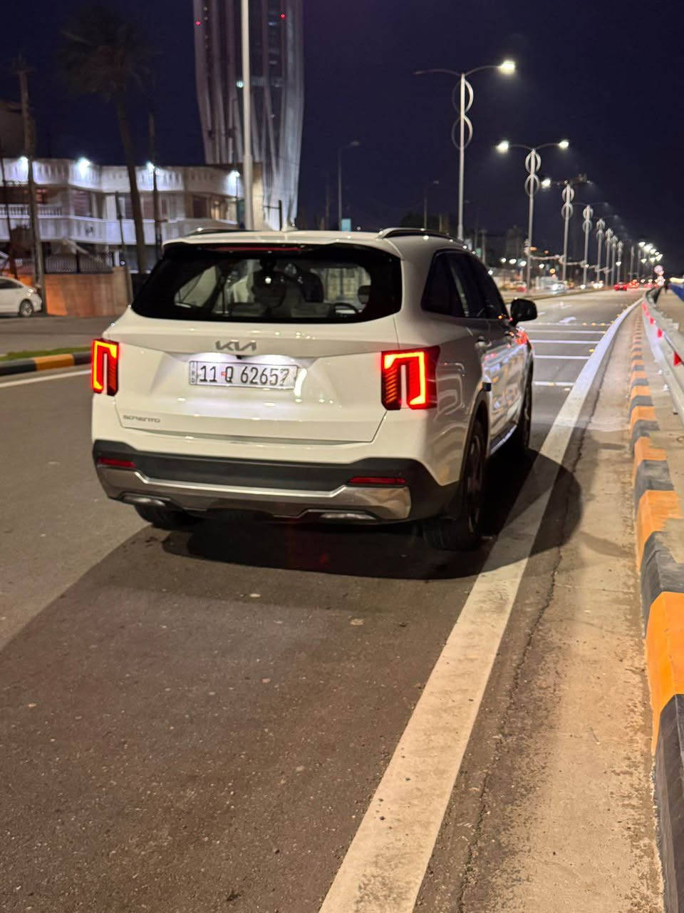 سورنتو خليجي موديل 2024
رقم السيارة ( بغداد ) الرقم الجديد وبأسمي
السياره اخذتها زيرو من شركه الدولية وبيها ضمان وعلى ايدي 
4 سلندر
◀️ ويل 19
◀️بنراما
◀️ نظام إضاءة داخلية محيطي 7 لون
◀️لايت زنون
◀️شاشه كار بلي
◀️ كامره دواره
◀️كراسي اماميه كهرباء السائق فقط
◀️ كراسي خلفيه كهرباء
◀️ جنطه كهرباء ⏩️⏩️
◀️عدد مقاعد7
◀️ حساس امامي خلفي
◀️ مانع انزلاق
◀️ 4 انضمه قياده
◀️فول تحكمات ستيرن
◀️ كروس سرعه
◀️بصمه دخول ذكي تشغيل
◀️يدات الباب بصمة
◀️ هاند بريك بالرجل
◀️ نظام نزول منحدرات
◀️ منافذ طاقة يو اس بي
◀️التحكم بتبريد عن طريق اللمس
◀️ أضواء اماميه نوع لد
◀️ مرايا جانبيه كهرباء
◀️ اشاره بالمري
◀️أضواء خلفيه نوع لد
◀️ تشغيل عن بعد
◀️تبريد ثلاث قطع
◀️ ماشية 45الف كيلو
◀️الداخل ابيض
◀️ مدوشمه 
◀️ مكفولة كفاله عامه -
مكان سياره.. بغداد الكراده داخل 
للاستفسار: ***********
السعر 310ورقه وبيها مجال بغداد, العراق
