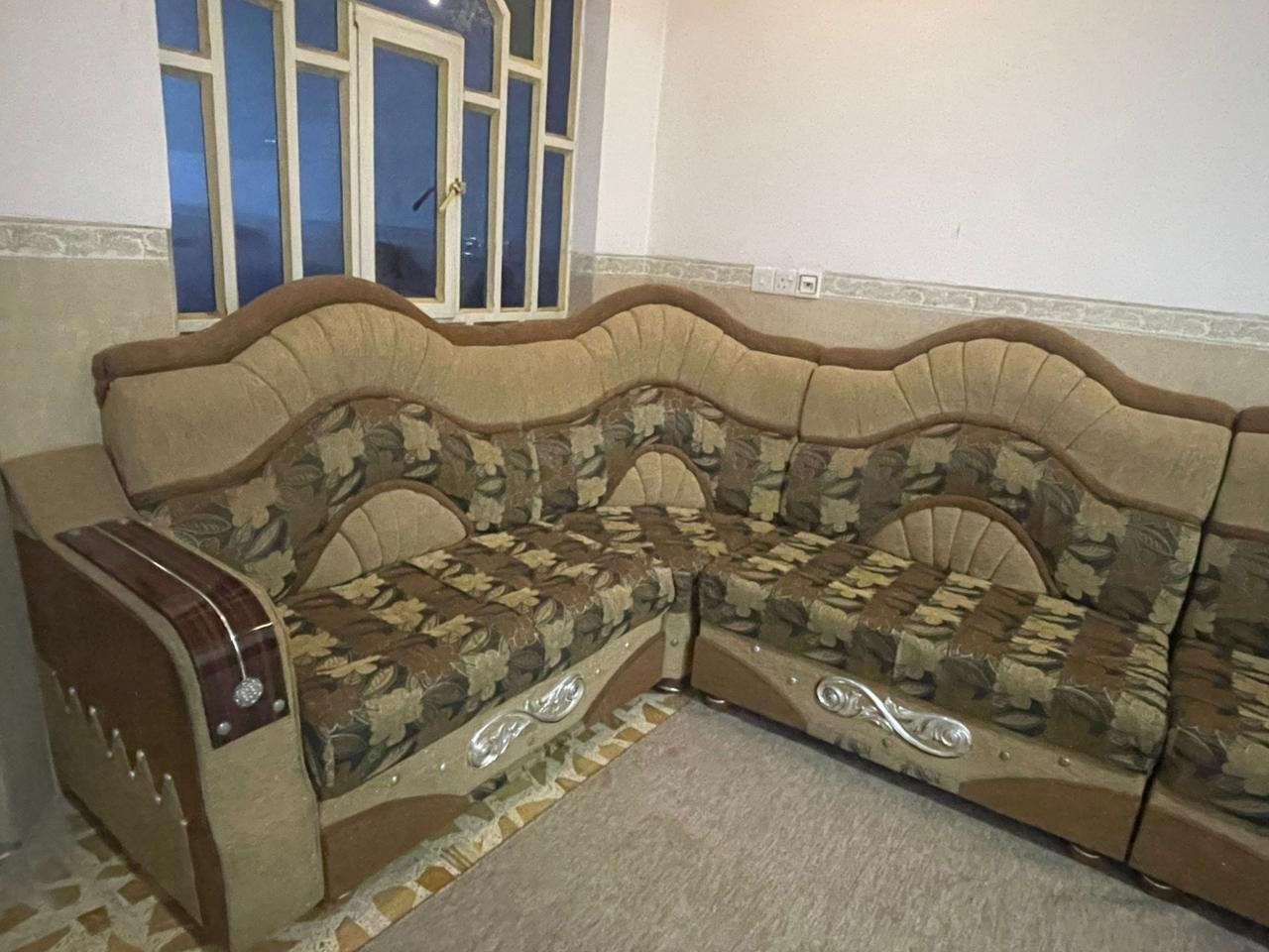 الديوان ٩ امتار خشب عراقي ٢٥٠ الف قفل والثلاجه بيكو شغاله كلشي مابيها ٢٠٠ الف


**إذا كنت صاحب هذا الإعلان وتريد حذفه لأي سبب، رجاءا أرسل رسالة إلى الدعم الفني**