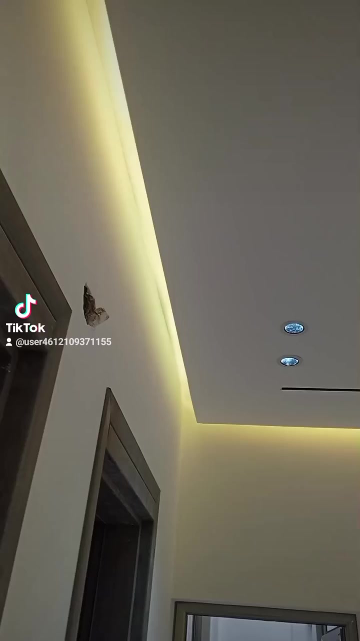 🤝أبو الصاوي للديكورات🤝    تحية ليكم  🥰
🫰نقدم لكم خدمات الديكور بجودة عالية تحت إشراف         كادر مصري محترف، 👌بإدارة ابو الصاوي 👌
🎨✨ خدمات الديكور والصبغ للمنازل والمكاتب ✨🎨
    حاب تجدّد بيتك أو مكتبك وتخليه أرقى وأجمل؟
                             إحنا نوفرلك:
✅ جبس بورد تنفيذ باعلى جوده  
✅ صبغ حديث بجميع الألوان والديكورات العصريه
✅ تنفيذ ورق جدران وبوردات زخرفية
✅ تشطيب أنيق ودقة عالية بالعمل
✅ بديل الخشب وبديل الرخام 
✅ أسعار مناسبة والتزام بالمواعيد
✅ كادر مصري وسرعه في الاداء وشغل مرتب شغله          درجه اولى 
🏡 خلي لمسة بيتك أحلى معانا 🫷ابو الصاوي لي للديكور المنزل 📞***********وتس
