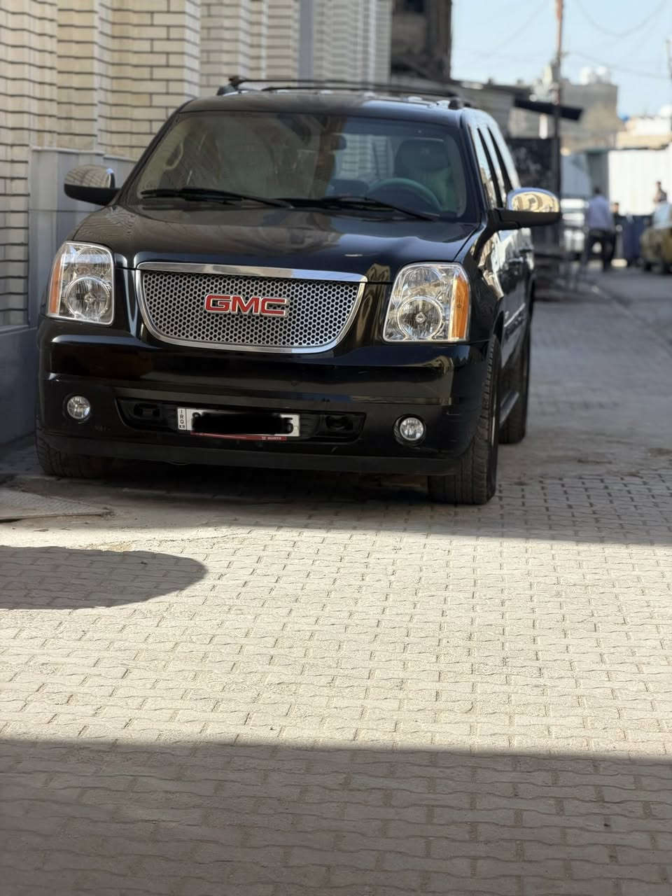 السلام عليكم
جيمسي  يوكن 2008  
رقم سليمانيه. باسمي 
سياره خليجيه  
سياره كامله ماناقصه برغي
مسويله ادامه قبل سبوع 
تخم تاير ودوشمه سقف وكشنات
نشره محيطيه اصليه تغير الوان بل مبايل
تبريد منضومه كامله جديده حته فريز 
شاشه كاربلي  اصليه صارف عل سياره 
مليونين ونص كامله من كلشي 
سعر 180 وبيه مجال بسيط
مكان سياره بغداد

***********
