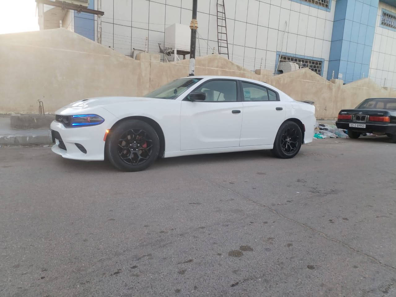 جارجر موديل 2016 باسمي، رقم بغداد سيارة حادثه جاملخ امامي فقط، تخم تاير، صدر خلفي امامي جديد، تبريد ثلج، سيارة جديدة احلى من بالصورة، للاستفسار *********** ، ملاحظة السيارة sxt
