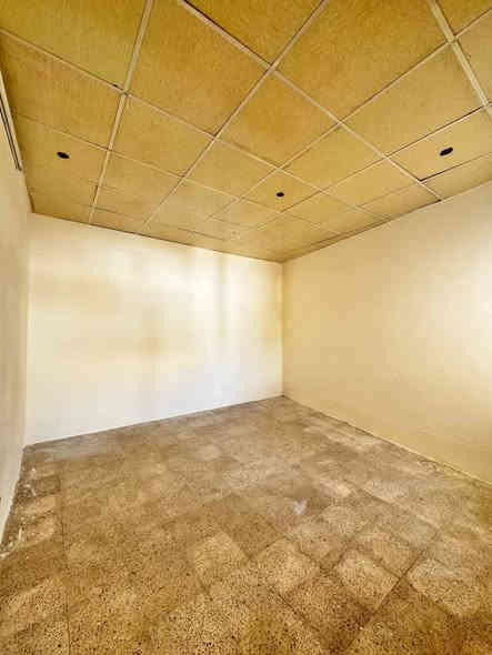 دار للايجار في حي الحدباء 
المساحة : 130 متر
طابق واحد : غرفتين نوم وهول ومطبخ وصحيات 
موقع المكتب : حي الصديق - شارع 20 - قرب شركة كار للجباية
لمعرفة كافة الاسعار يمكنكم الانضمام الى قناة التلكرام عبر الرابط ادناه : 

‏ https://t.me/PillarsRealEstate

للاستفسار الاتصال على الارقام
***********
***********
