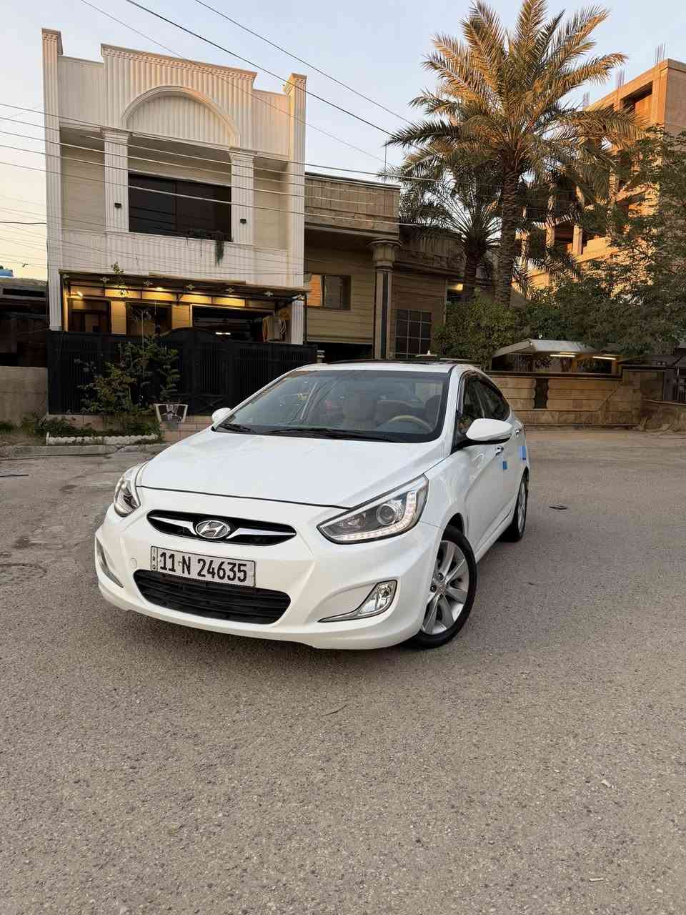 بسم الله توكلنا على الله
اكسنت خليجي فول   ماشيه 65  فقط حقيقي وكاله القلم باسمي رقم وهزه وسنويه جدد
المواصفات( تحكمات جهتين ، خمسه ويل كب، اشاير مري، شاشه ايباد كامره، لايت لد امامي)
السبير مال شركه منازل
سوناره مرفق!!!2015
مكانه بغداد الكرخ
مهندس عبدالله
***********
السعر 110
