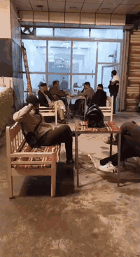 السلام عليكم مقهئ للبيع مستعجل العنوان بعقوبه حي المعلمين مقابل الصناعه الاولى تواصل ولاستفسارعلئ٠٧٧٥ ١١٥ ٧٥٠٠
