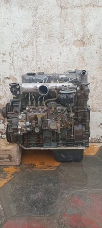 للبيع محرك كنتر مسيوبيشي ١٠٤    ٣٣ اتصل على الرقم ٠٧٧٢٧١١٣٤٣٢