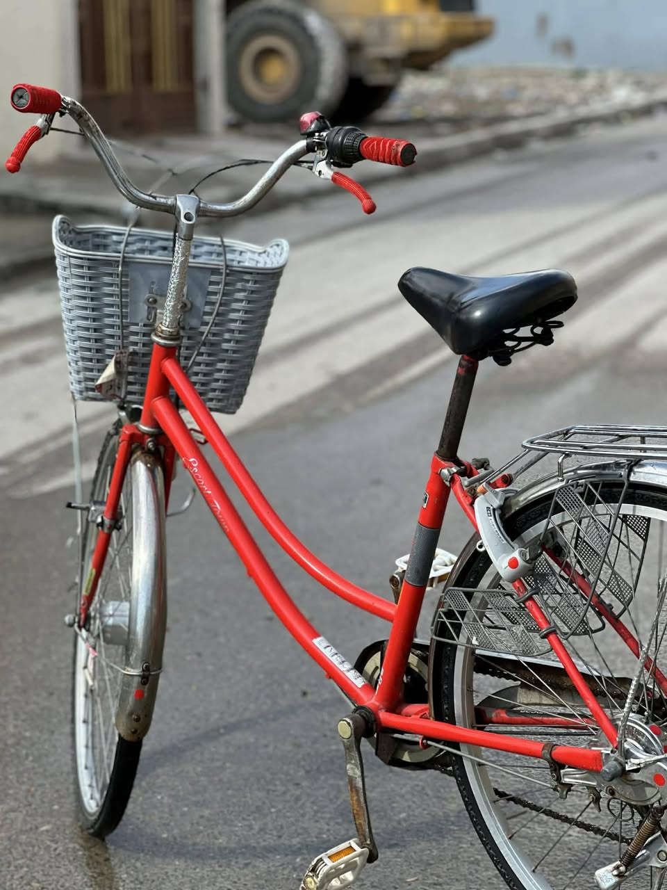 باسكال عبدالحليم احمر كير للبيع 
السعر 120.000
للتواصل خاص


**إذا كنت صاحب هذا الإعلان وتريد حذفه لأي سبب، رجاءا أرسل رسالة إلى الدعم الفني**