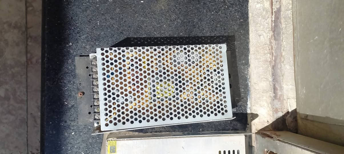 السلام عليكم  هذني للبيع بيهن يشتغل وبيهن لا اليحب يتواصل على الواتساب بسعر مناسب 
***********  بغداد البلديات
