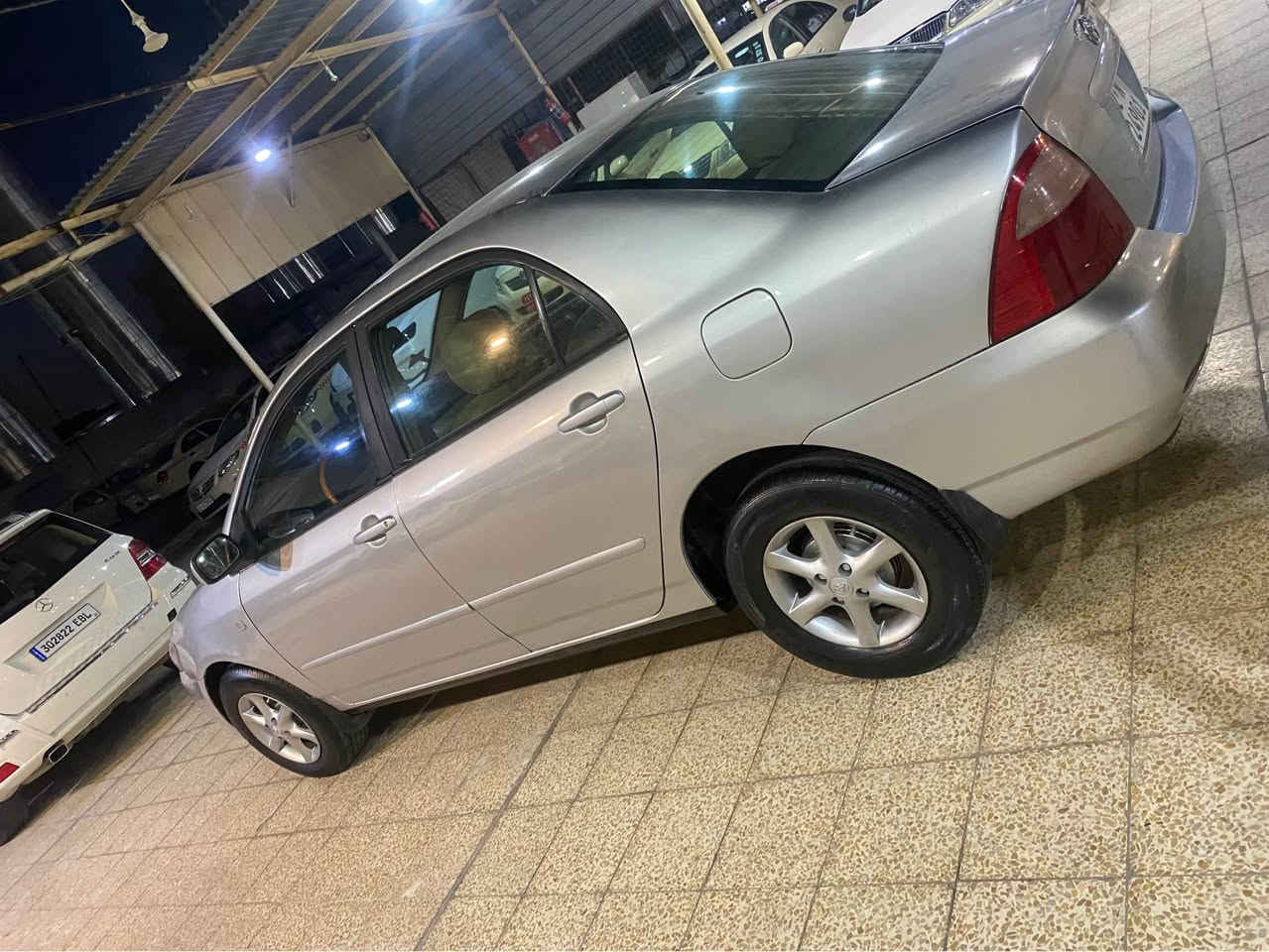 تويوتا كورولا موديل ٢٠٠٦ رقم و سنوي جديد رقم دولي مابي مصاريف و نقص  سيارة 🚘 مصبوغة عام  بدون ضربة او حادث مكان السيارة اربيل معارض رقم الهاتف *********** أربيل, العراق
