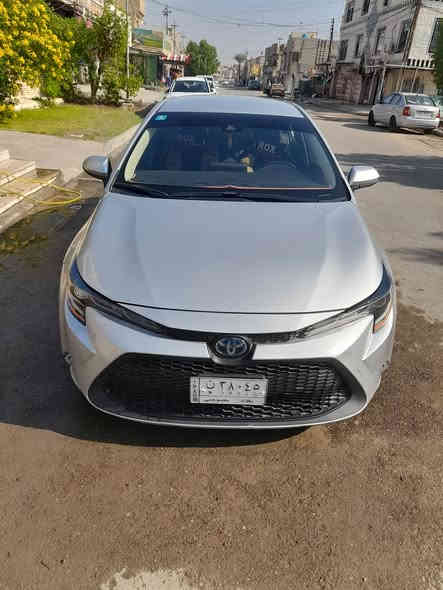 السلام عليكم 
تم تنزيل السعر بسبب الحاجه 
كورلا امريكي هايبرد المحسن فئه LE   اخوان السيارة جديدة بمعنى الكلمه ترايها وين ميعجبك وجاهزة من كل النواحي ونضيفه الى ابعد الحدود . موديل 22  رقم بغداد باسمي حادثها ربع البنيد فقط بدون دواخل بدون اي شي وصور التصليح موجودة بالمنشور . السعر ١٣٩  مكانها حي الجهاد  للاستفسار ***********
