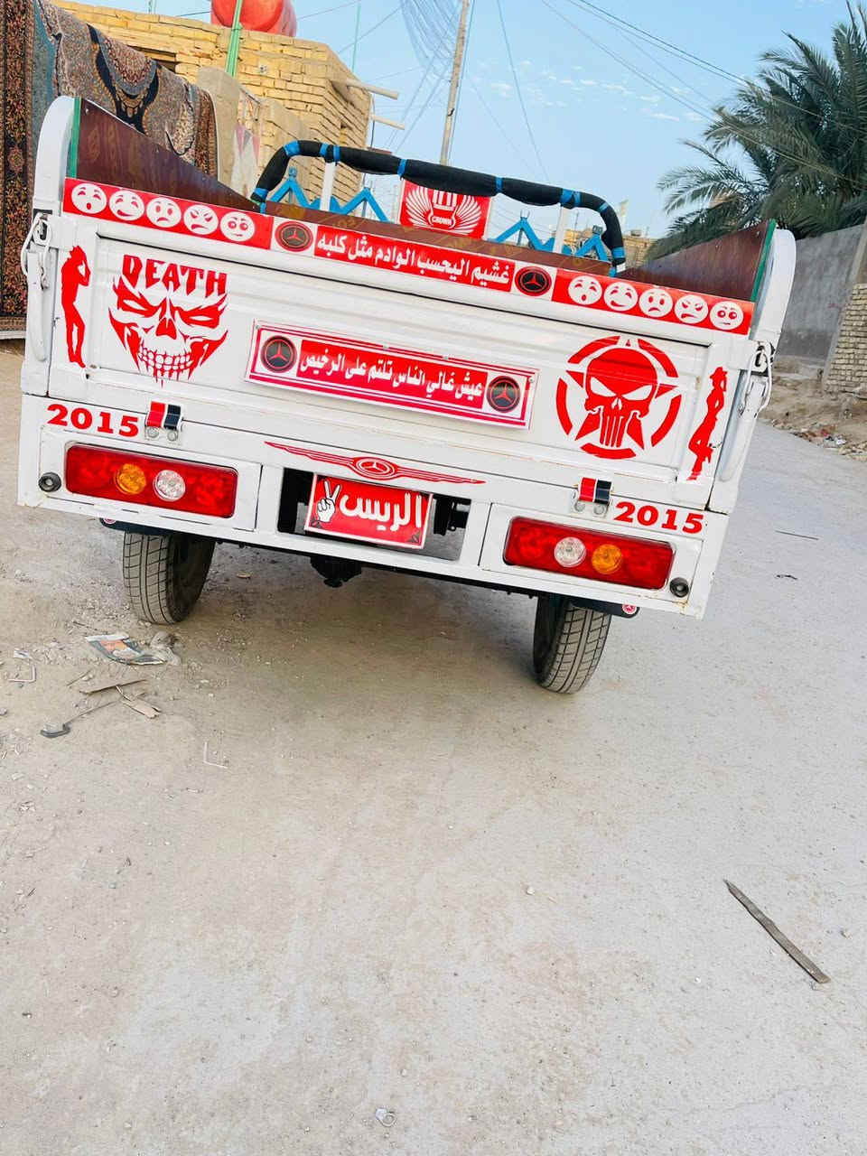 سلام عليكم ستوته للبيع موديل 15 تعمير كله جديد اوراق اصولي ستوته جاهزه ربع ما ذب عليهه مكفوله محرك برغي ما مفتوح مكان شطره الشراي يتصل على الرقم *********** والمو شراي لا يكسر حلال العالم (2250)وبيه مجال
