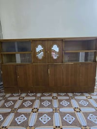 بوفية • مستعملة • نسبة قليلة