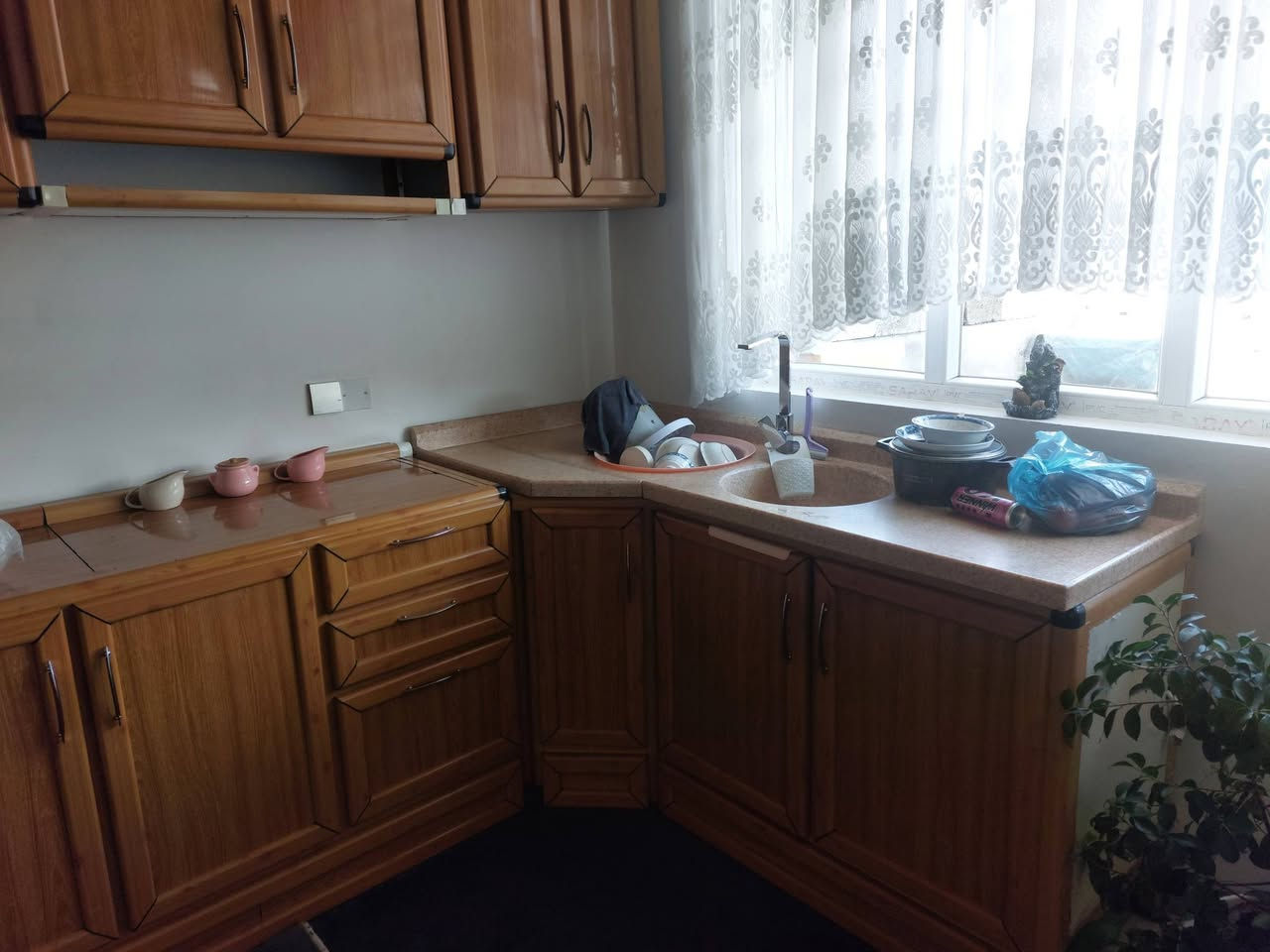 عنوان،تەکیە،***********
