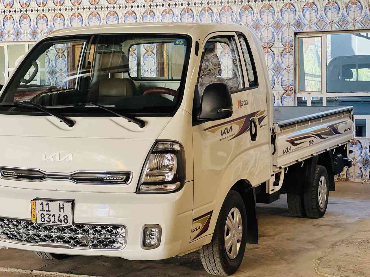 السلام عليكم كيا موديل 2024 رقم بغداد مكفولة كفالة عامة من كلشي كير محرك اكسل شاصي شرط السونار مابيهة ولا رصعه  المكان ديالى العظيم 
***********
***********
