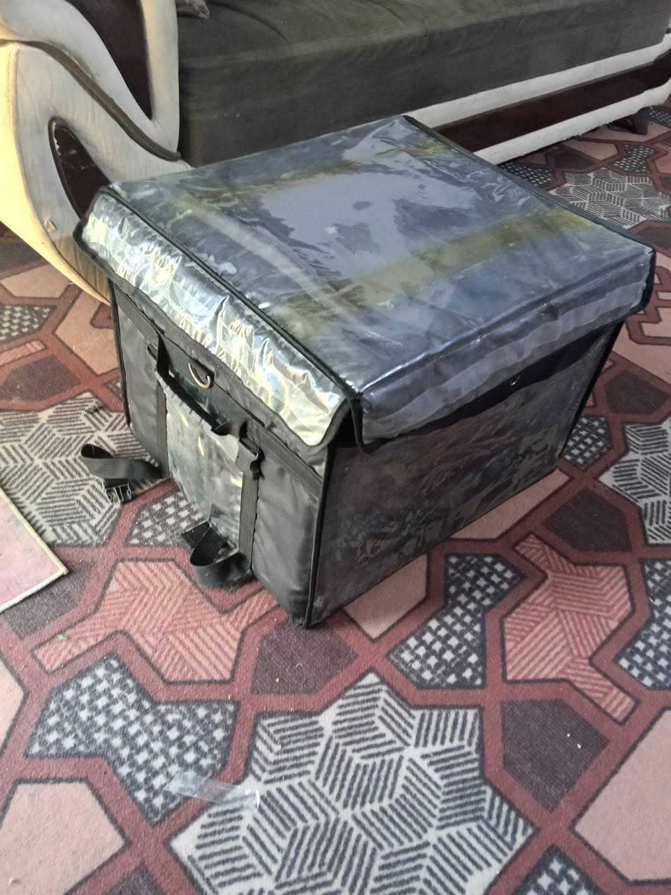 صندوك دلفري مستعمل شي قليل
***********
