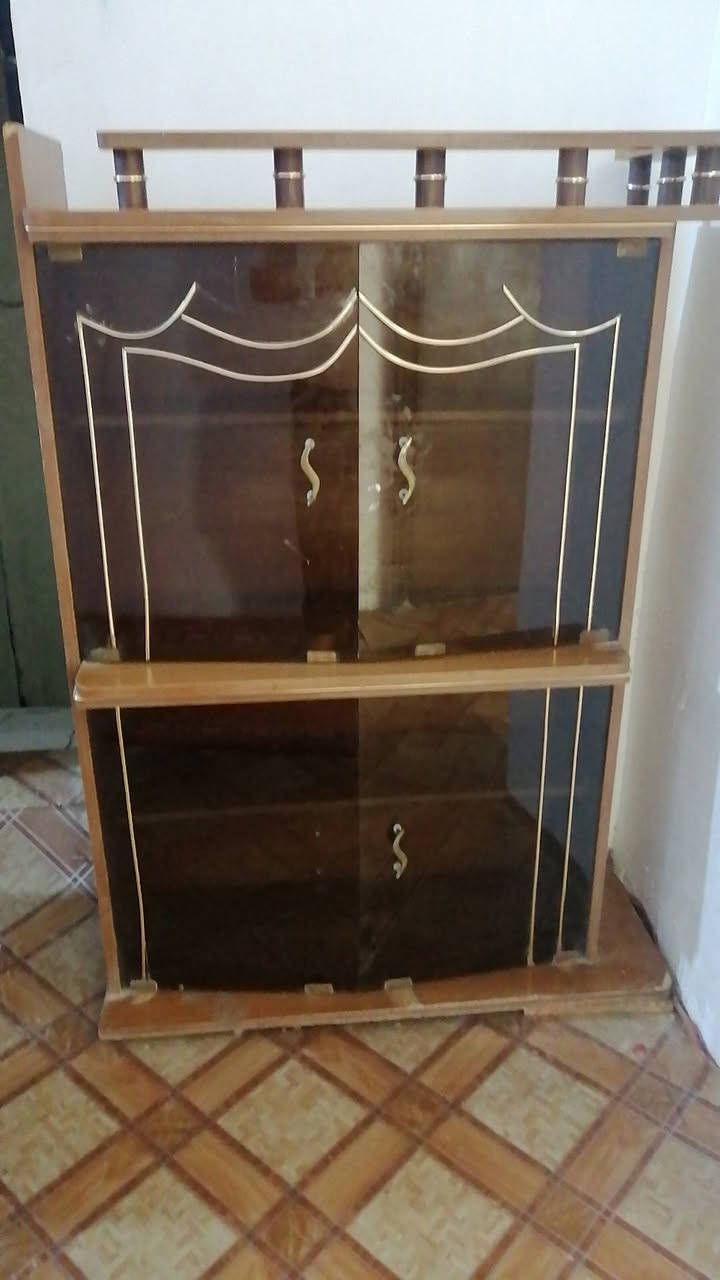 سلام علیکم 
میز البیع سعر 20 
الرحلی البیع سعر 10
مکانی الدیوانیی شارع الوکفی حی الزراعین یم جامع هل البیت


**إذا كنت صاحب هذا الإعلان وتريد حذفه لأي سبب، رجاءا أرسل رسالة إلى الدعم الفني**