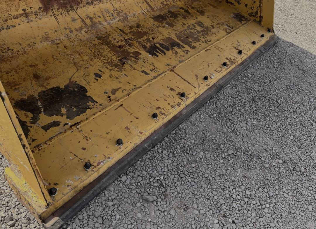 KAWASAKI 80Z7
سنة التصنيع 2015
عدد ساعات العمل 10300
الشفل مكفول من الصبغ والاعطال الكهربائيه والميكانيكيه
موقع الشفل اوربا
يكون التوصيك 30يوم بعد الاتفاق
السعر 32000$
للاستفسار التواصل خاص او واتس اب
+31657116376


**إذا كنت صاحب هذا الإعلان وتريد حذفه لأي سبب، رجاءا أرسل رسالة إلى الدعم الفني**