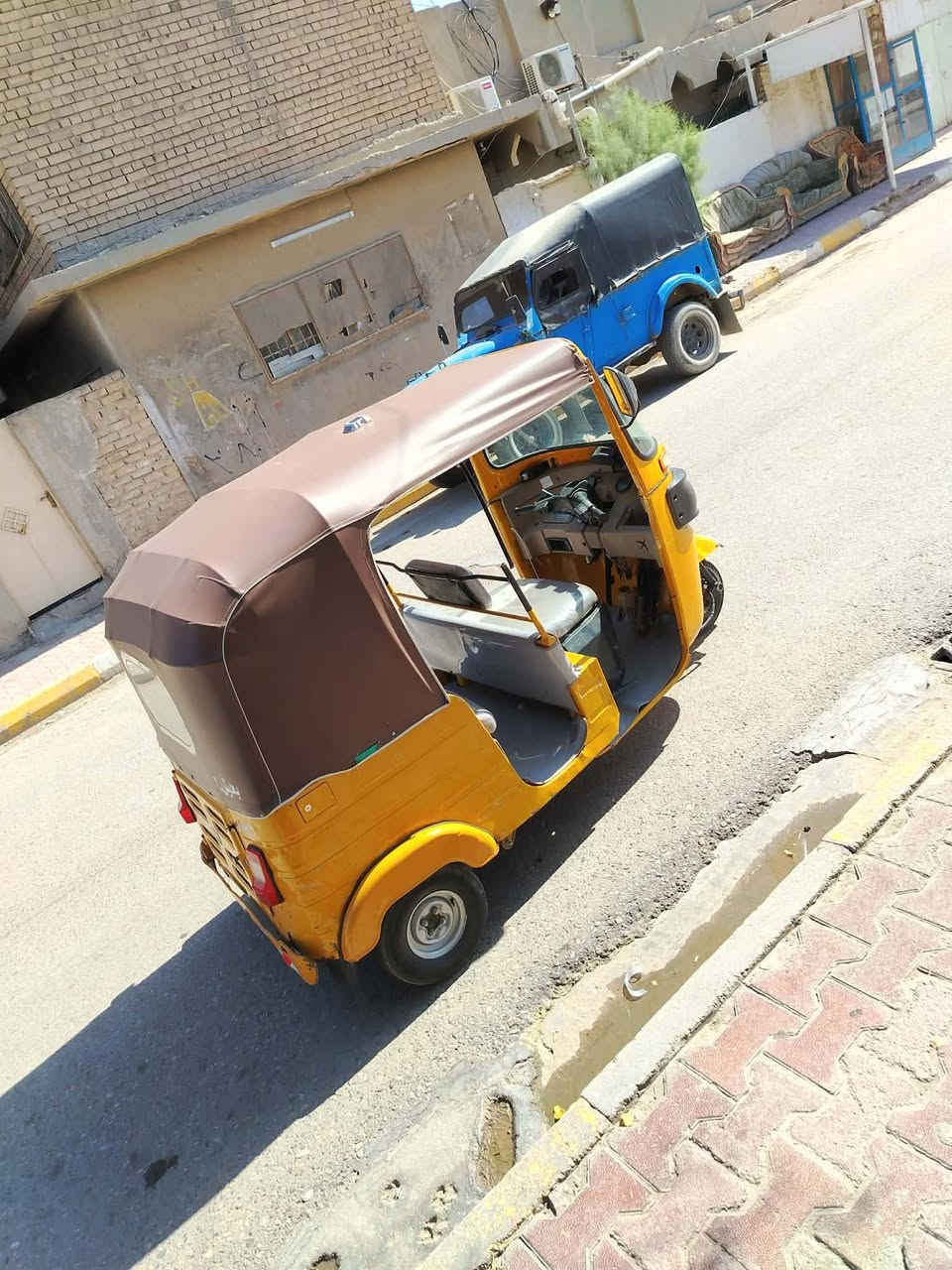 تكتك موديل 19 للبيع اوراق اصوليه معامله كامله مال رقم داخله كمارك  تكتك جاهزه كبل لشارع دوشمه كامله 7 قطع بلاديه ممصبوغه ***********
