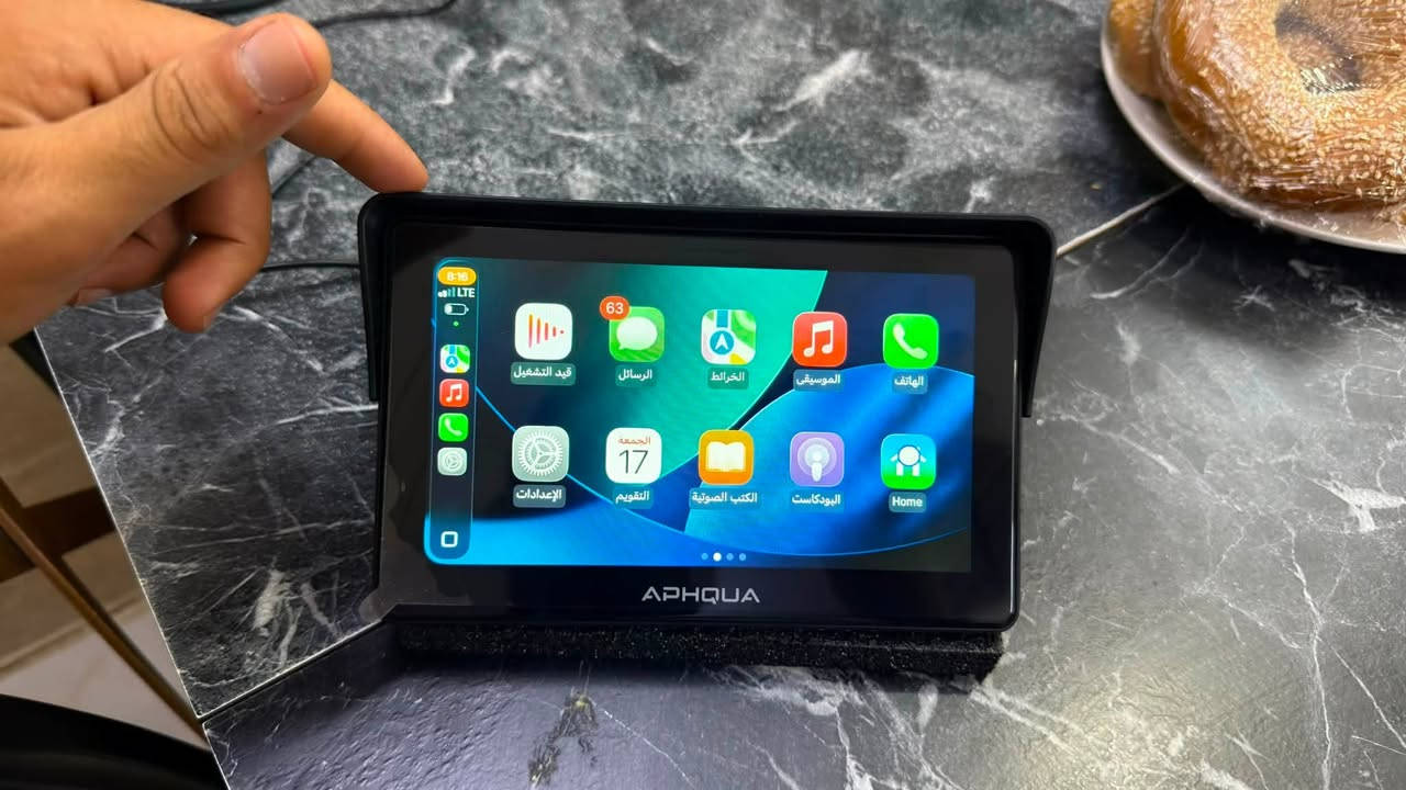 شاشة دراجة  (APHQUA Waterproof Navigator) – جديدة بالكرتونة
شكاكية تنربط ع فتحة USB يعني من مكان الشاحنة و تنربط على الباتري.  
شغلها واضح بالفيديو 
سعرها 90،000 
توصيل موجود لكل مكان 
***********
